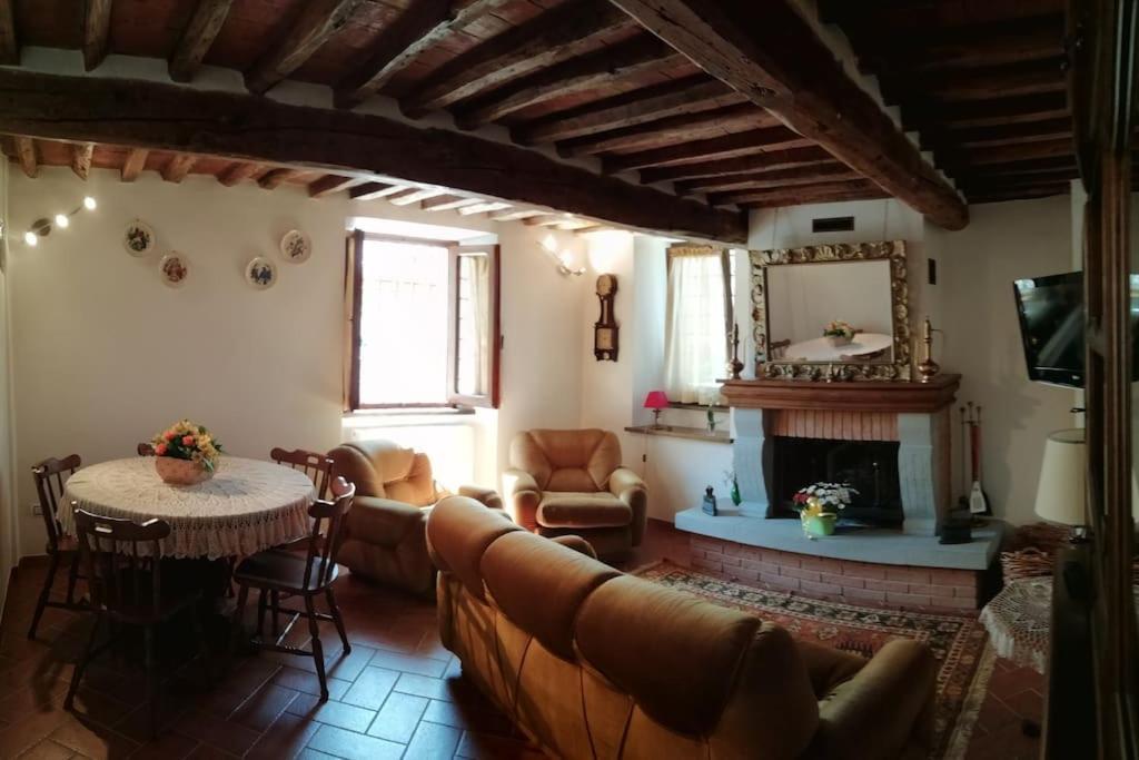 فيلا Ai Tre Campi Fornaci di Barga المظهر الخارجي الصورة